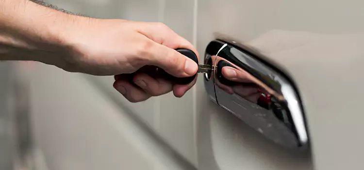 Why Choose Our Auto Locksmith Team in Blue Springs, MO?